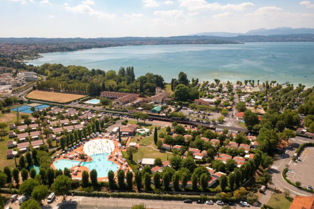 San francesco camping village is één van de leukste campings aan het gardameer. Ook is het een 5 sterren camping