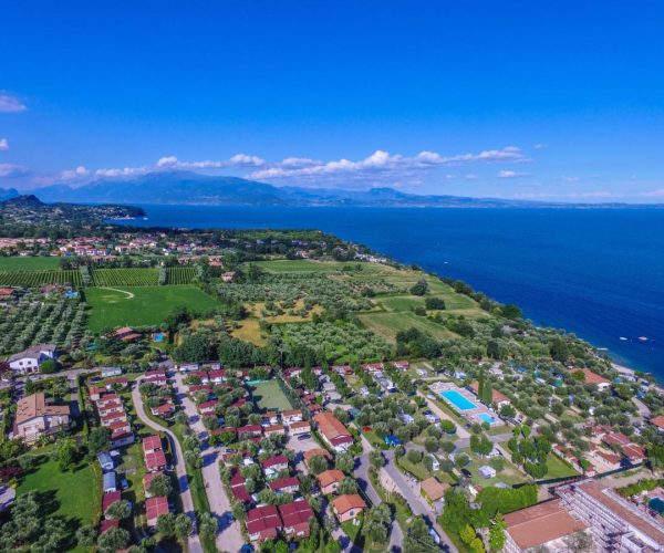 Camping Fontanella aan het gardameer in Italië