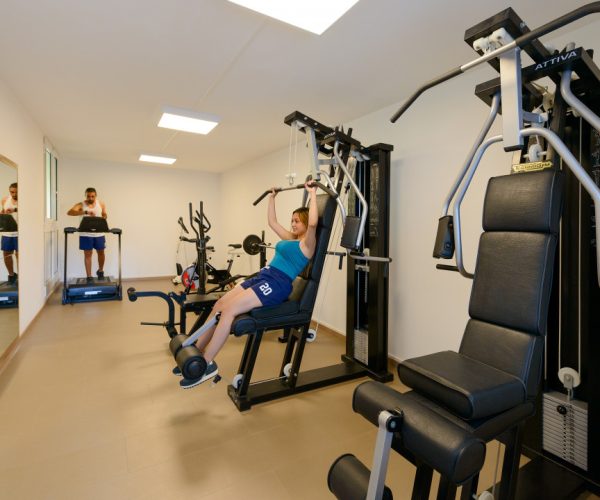 De gym van Camping le palme aan het gardameer bij Lazise