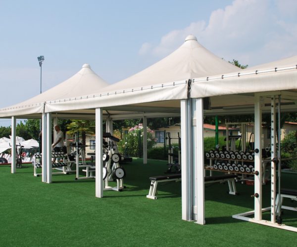 De gym van Camping Park Delle Rose aan het gardameer